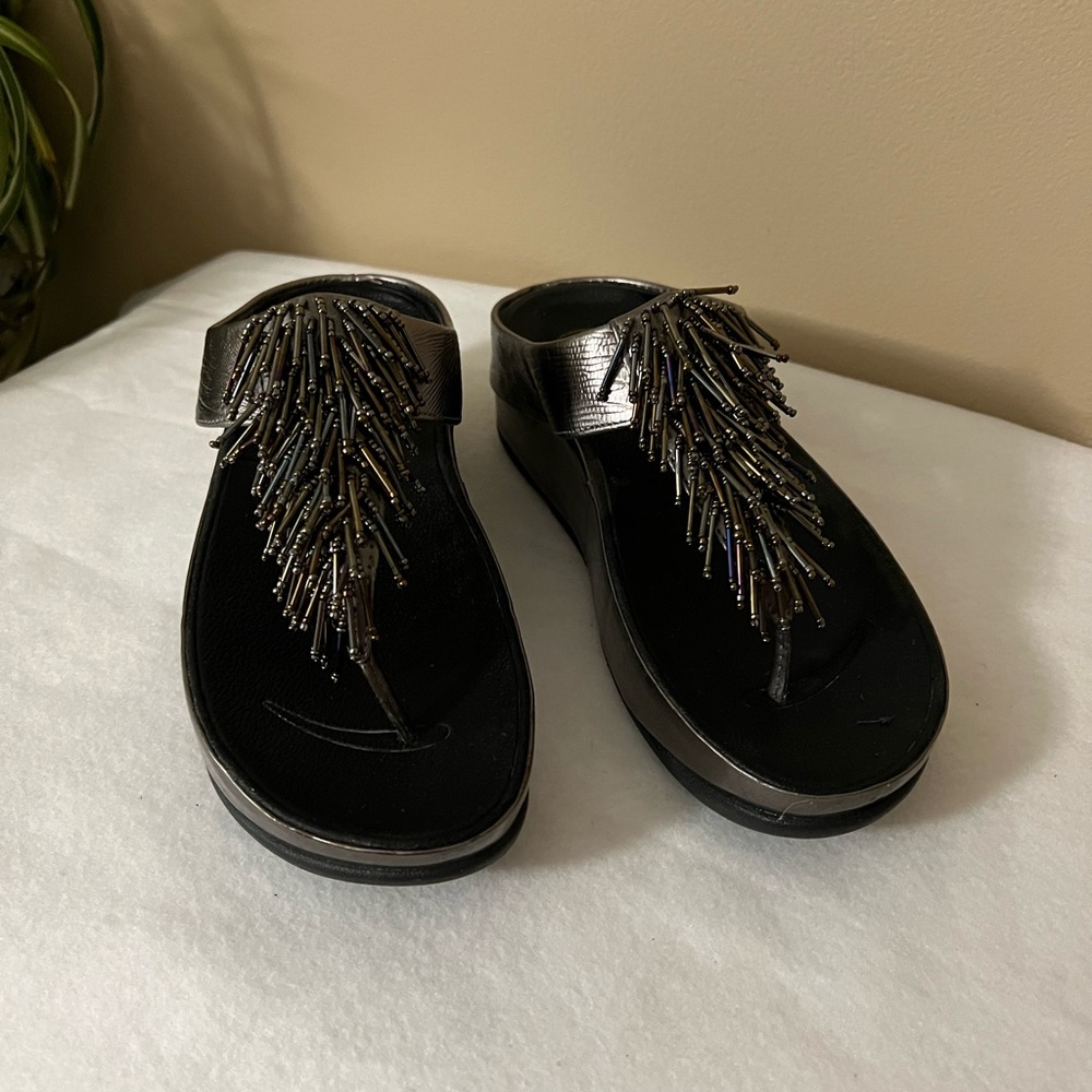 FitFlop Bronze Beaded Toe Post Rumba Sandals